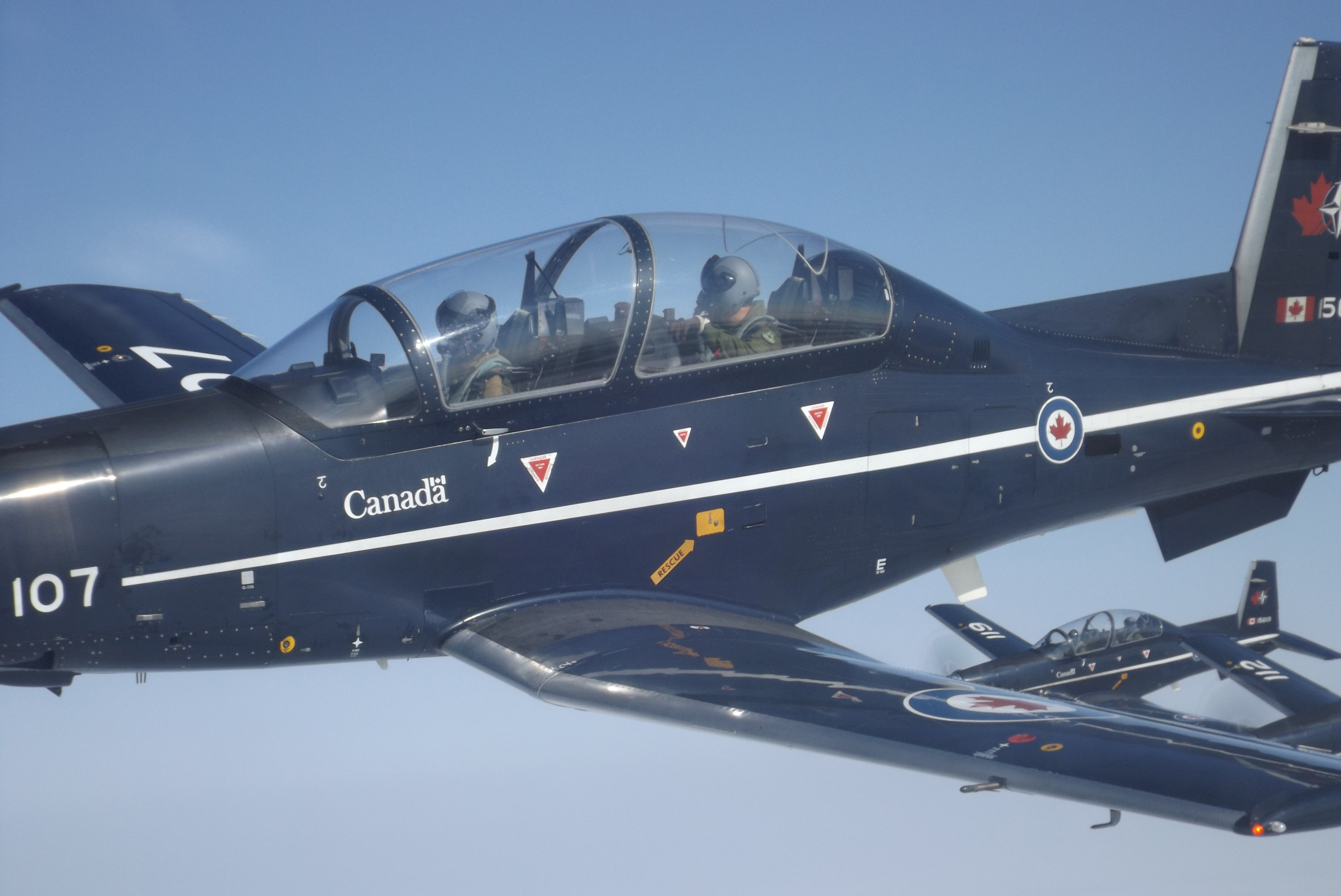 EntraÃ®nement au pilotage de chasseurs Ã  rÃ©action Ã  la 15e Escadre ...